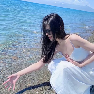 那女孩真帅