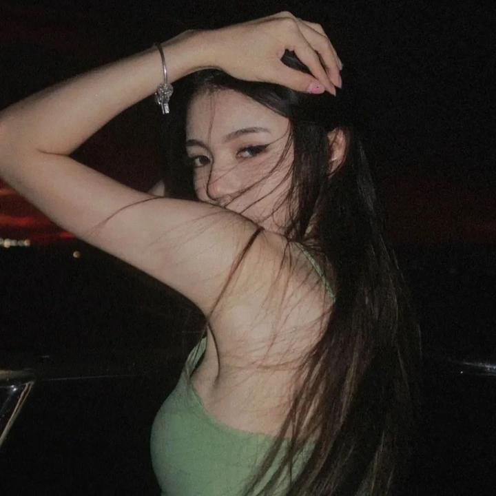 那个人在想什么事情